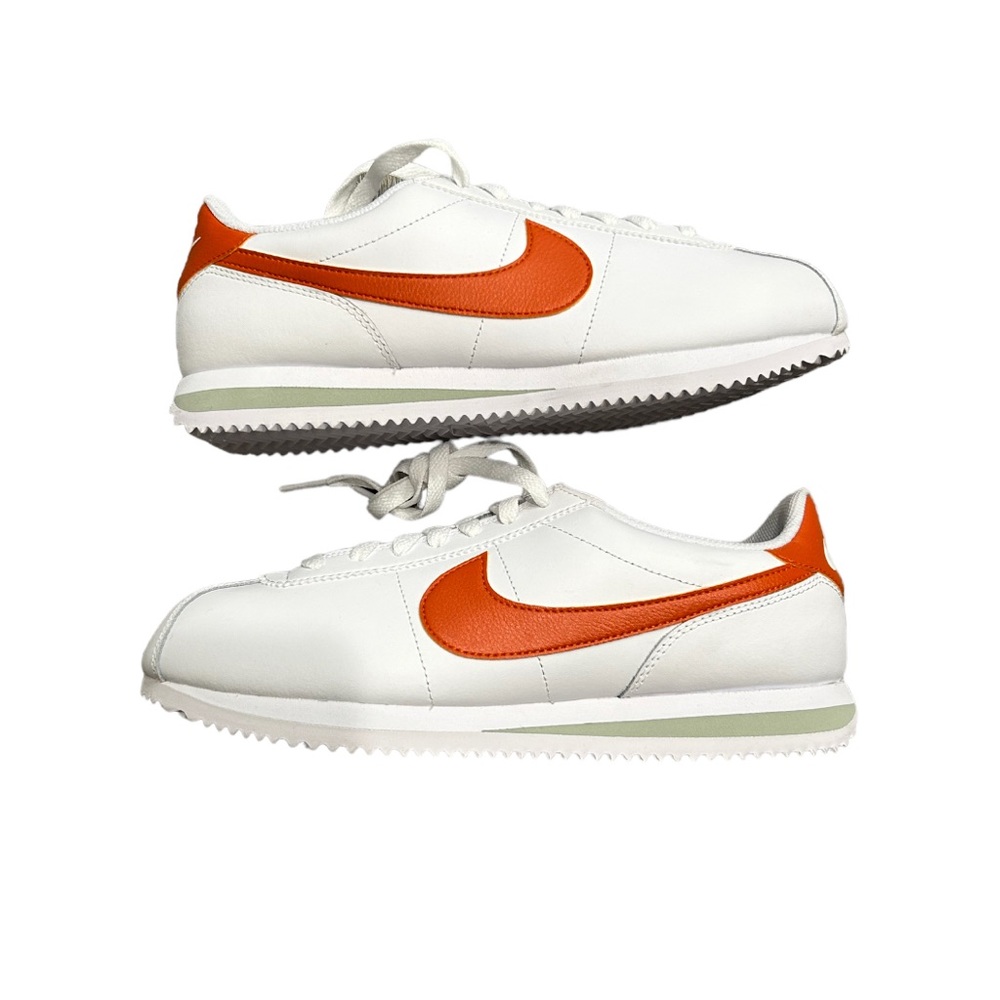 Nike Cortez white campfire athletic shoes 8.5